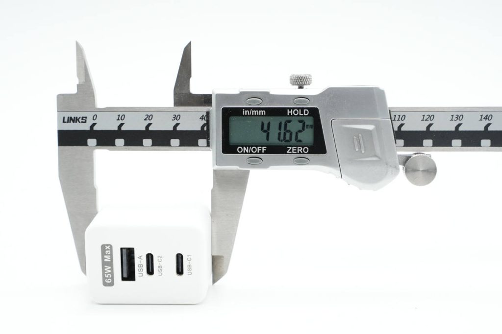 拆解報告：HKS華科生65W 2C1A快充充電器-充電頭網(wǎng)