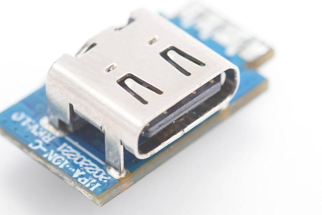 拆解報告：HKS華科生30W 1A1C氮化鎵充電器-充電頭網(wǎng)