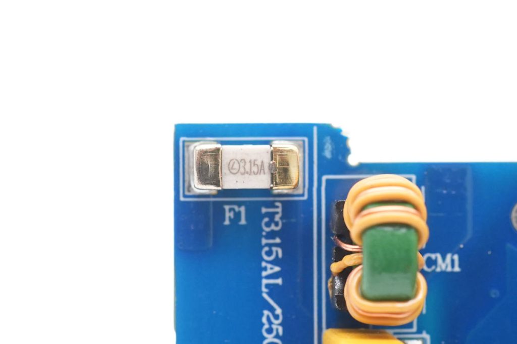 拆解報(bào)告：HKS華科生65W 2C1A氮化鎵快充充電器-充電頭網(wǎng)