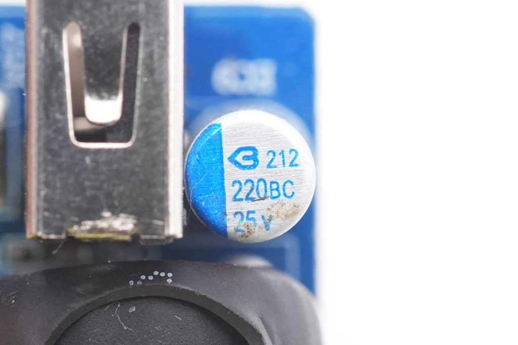 拆解報(bào)告：HKS華科生65W 2C1A氮化鎵快充充電器-充電頭網(wǎng)