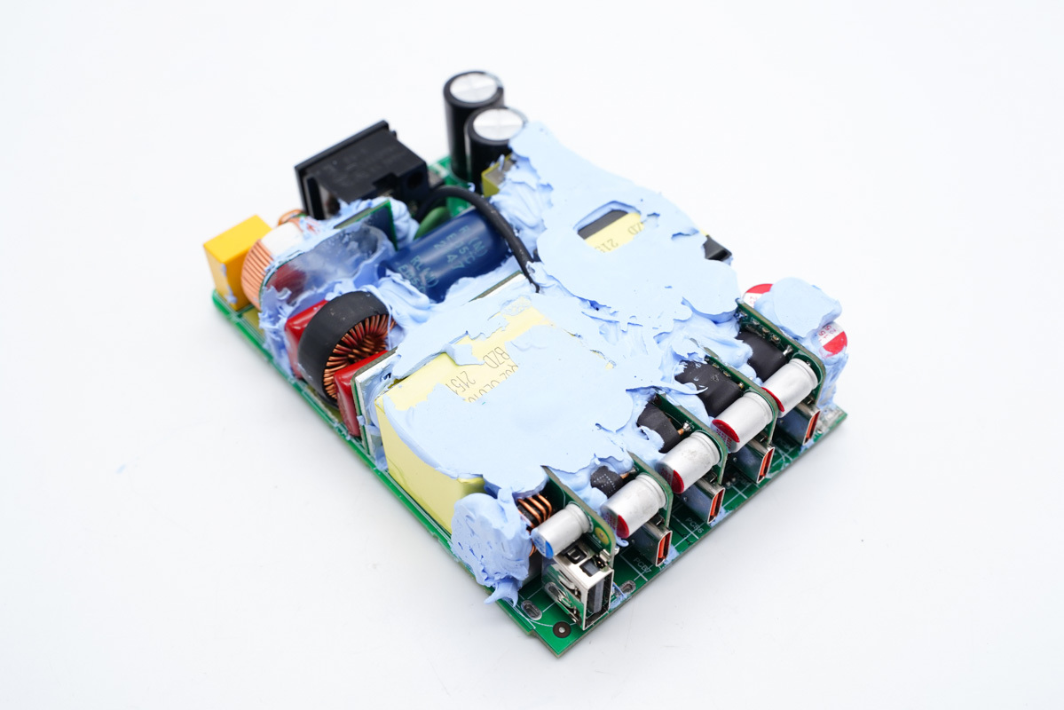 拆解報(bào)告：華科生 230W 4C1A氮化鎵桌面充GE510-充電頭網(wǎng)