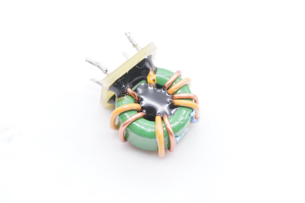 拆解報(bào)告：華科生 230W 4C1A氮化鎵桌面充GE510-充電頭網(wǎng)
