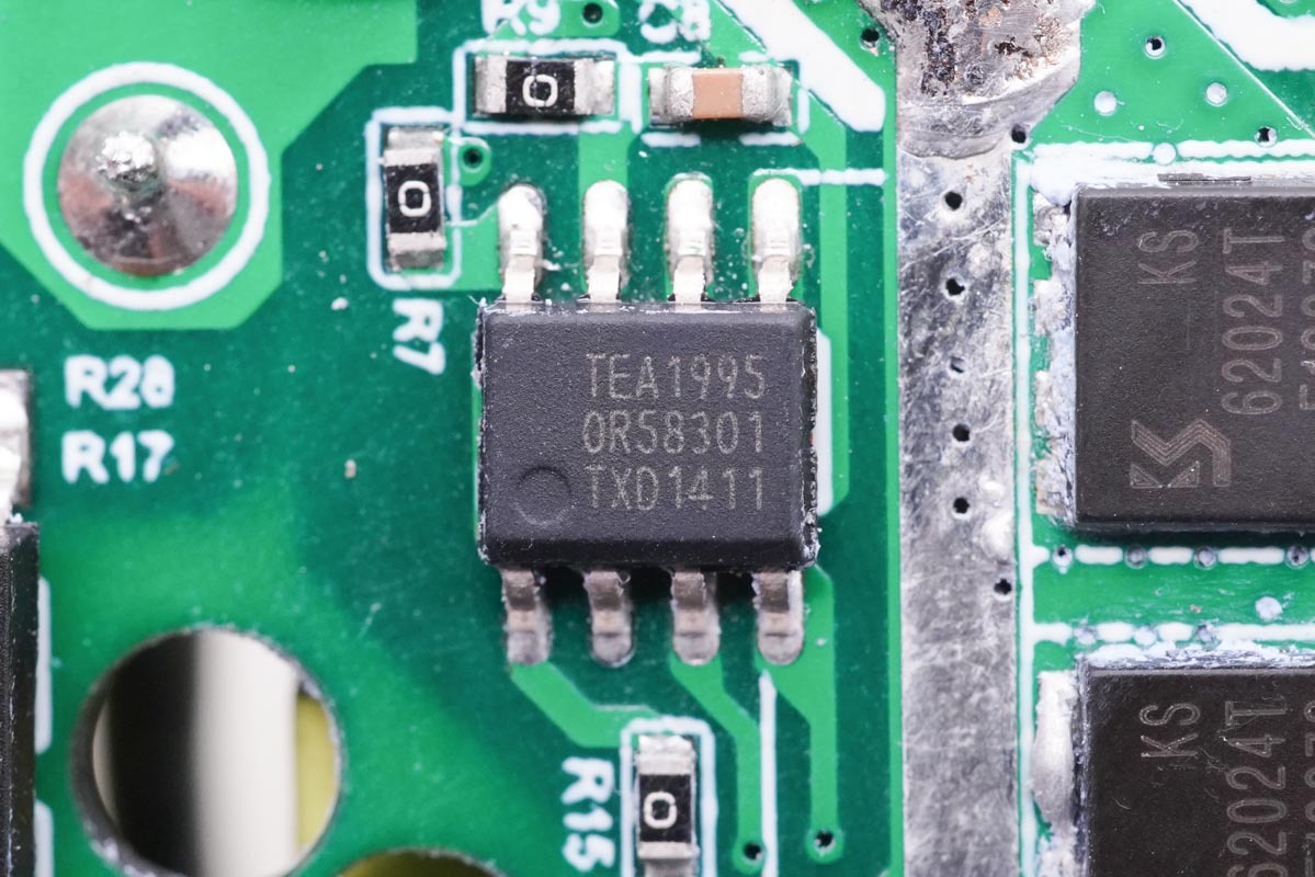 拆解報(bào)告：華科生 230W 4C1A氮化鎵桌面充GE510-充電頭網(wǎng)