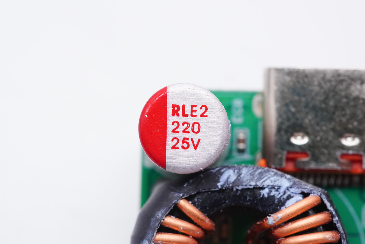 拆解報(bào)告：華科生 230W 4C1A氮化鎵桌面充GE510-充電頭網(wǎng)